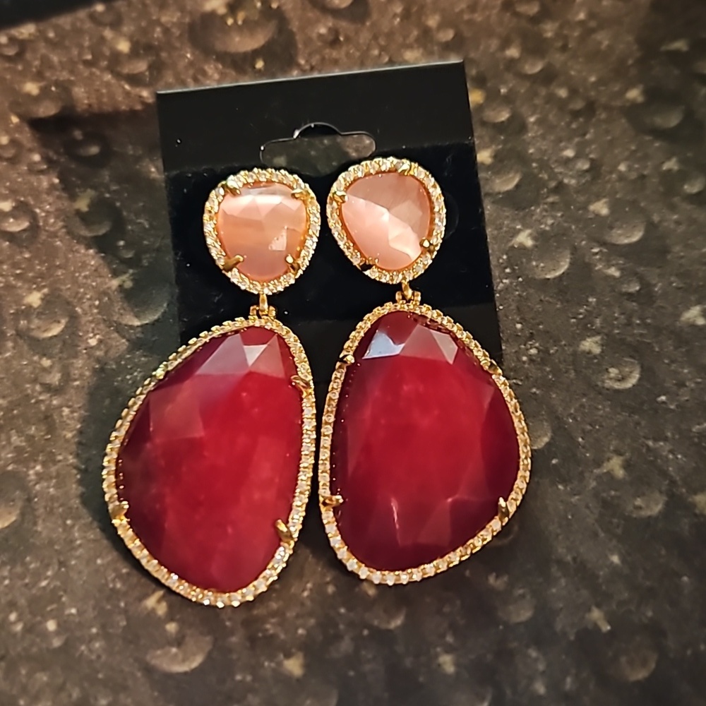Pink Red Faceted Stone Pierced Earrings